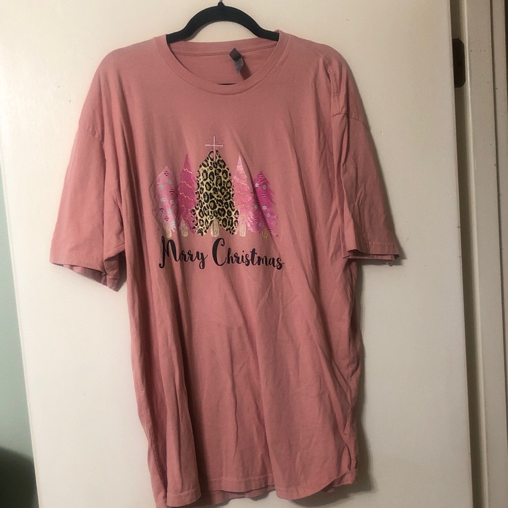 Pink 'Merry Christmas' Graphic Tee with Leopard Treecjritmas tee
